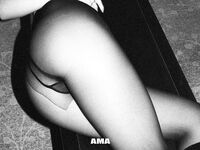 走另類情色唯美路線的攝影大咖AMA女體藝術私拍各種露臉極品反差美模觀感另一種滋味