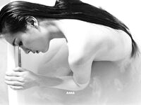 走另類情色唯美路線的攝影大咖AMA女體藝術私拍各種露臉極品反差美模觀感另一種滋味