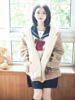 超清純推特露臉美少女私拍▌勞小白▌性感曲線翹嫩蜜乳 清新脫俗鄰家女氣息 彷彿初戀般的感覺小熊