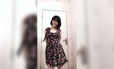 皮皮蝦網紅純欲女神【在下小羊】人前傲女，人後母狗，被金主包養定製私拍各種裸舞紫薇視頻207V (103)