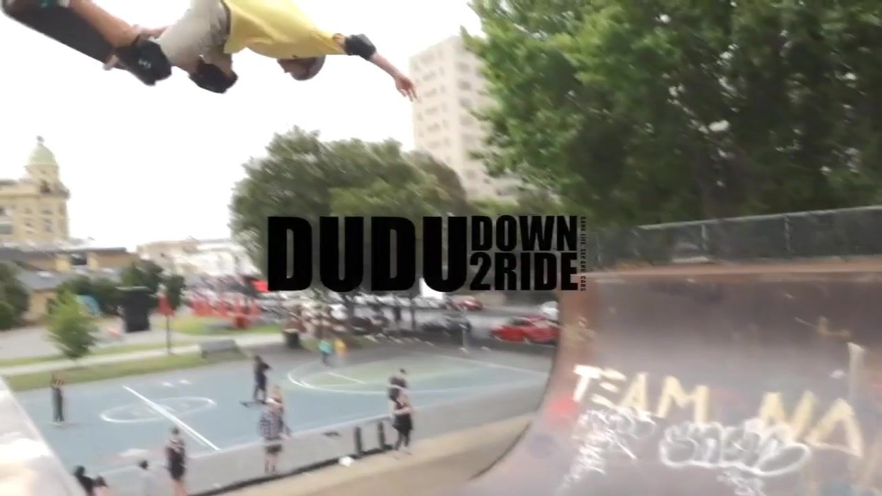 價值1300人民幣嘻哈范大神DuDuDown收官之戰，抽了麻完全放開，三個人搞了一整天數不清多少次瘋狂造愛