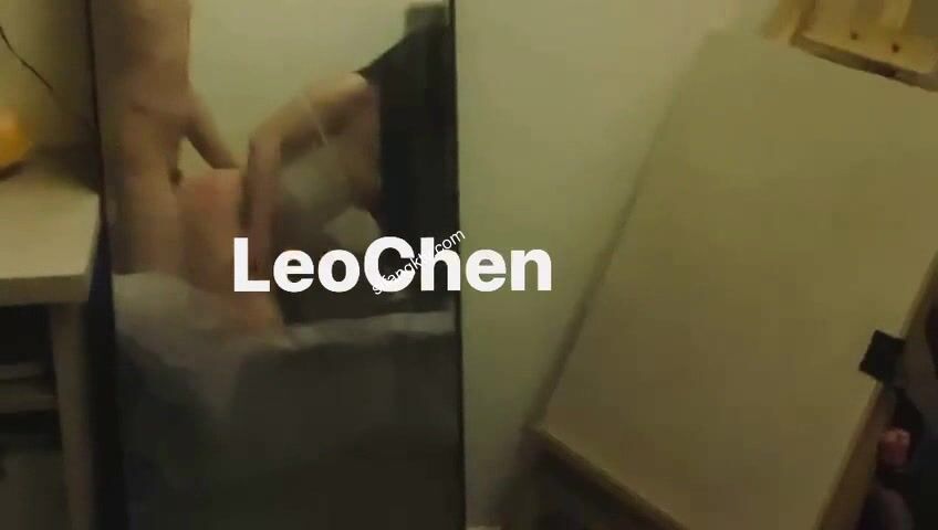 牛逼約炮大神『LEO』真實約炮付費VIP電報群完整版性愛甄選 都是美女各種操 完美露臉 (32)