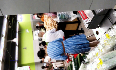 成都地鐵醫院抄底 驚現無內長腿美女 各式內內讓人噴血 幻想扒下推到啪啪 高清1080P版 (20)