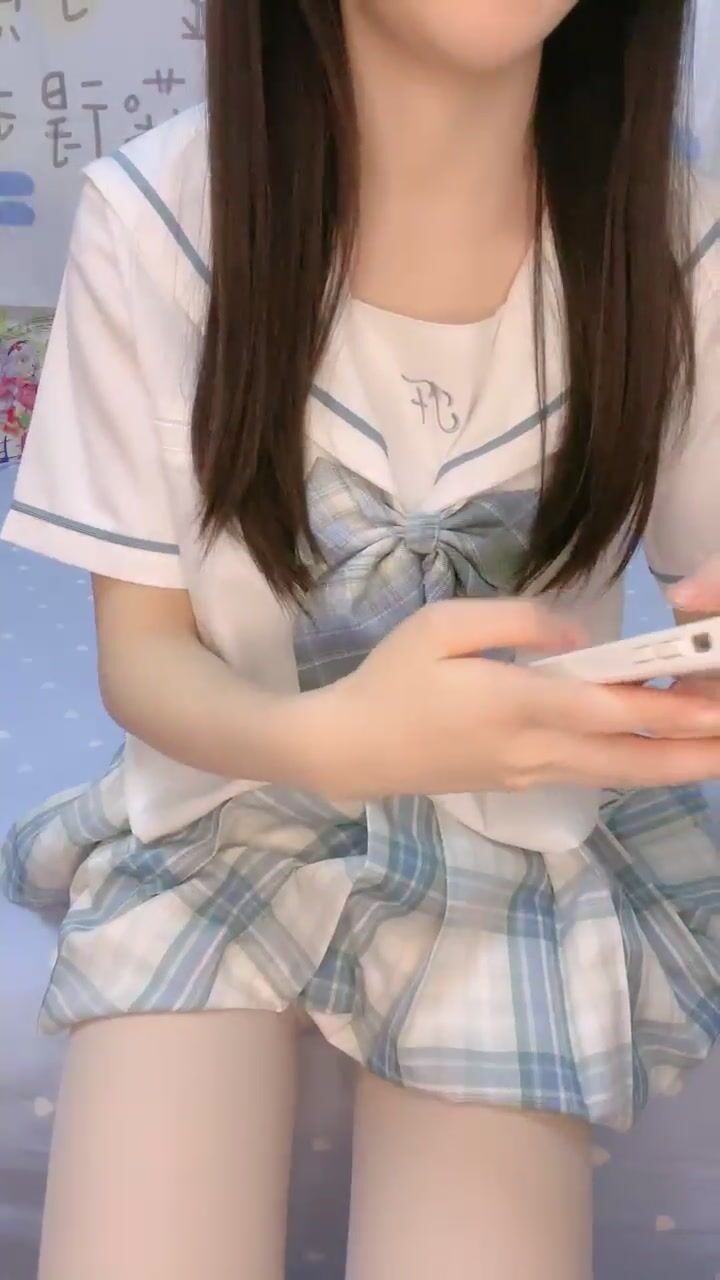 超高顏值的軟妹！JK美少女！【十月喵】我竟然流鼻血了！ (3)