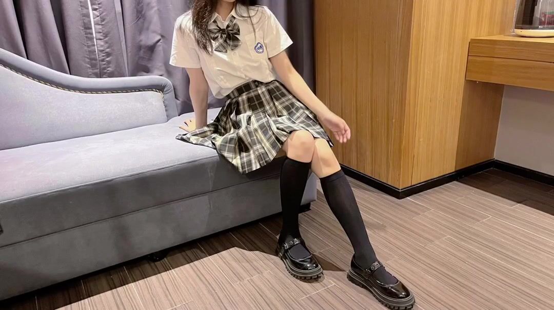 牛逼约炮大神『91捞仔』和极品爆奶学妹疯狂韵事 内射完回去再被男友操 高清 (10)