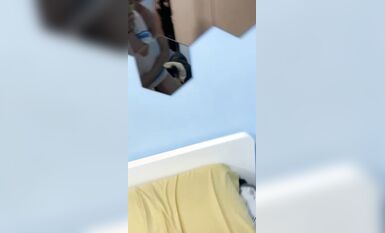 職業學校蜂腰翹臀卡哇伊小姐姐【薛XX】被校男友強拍啪啪啪過程視圖流出 呻吟聲很頂 (1)