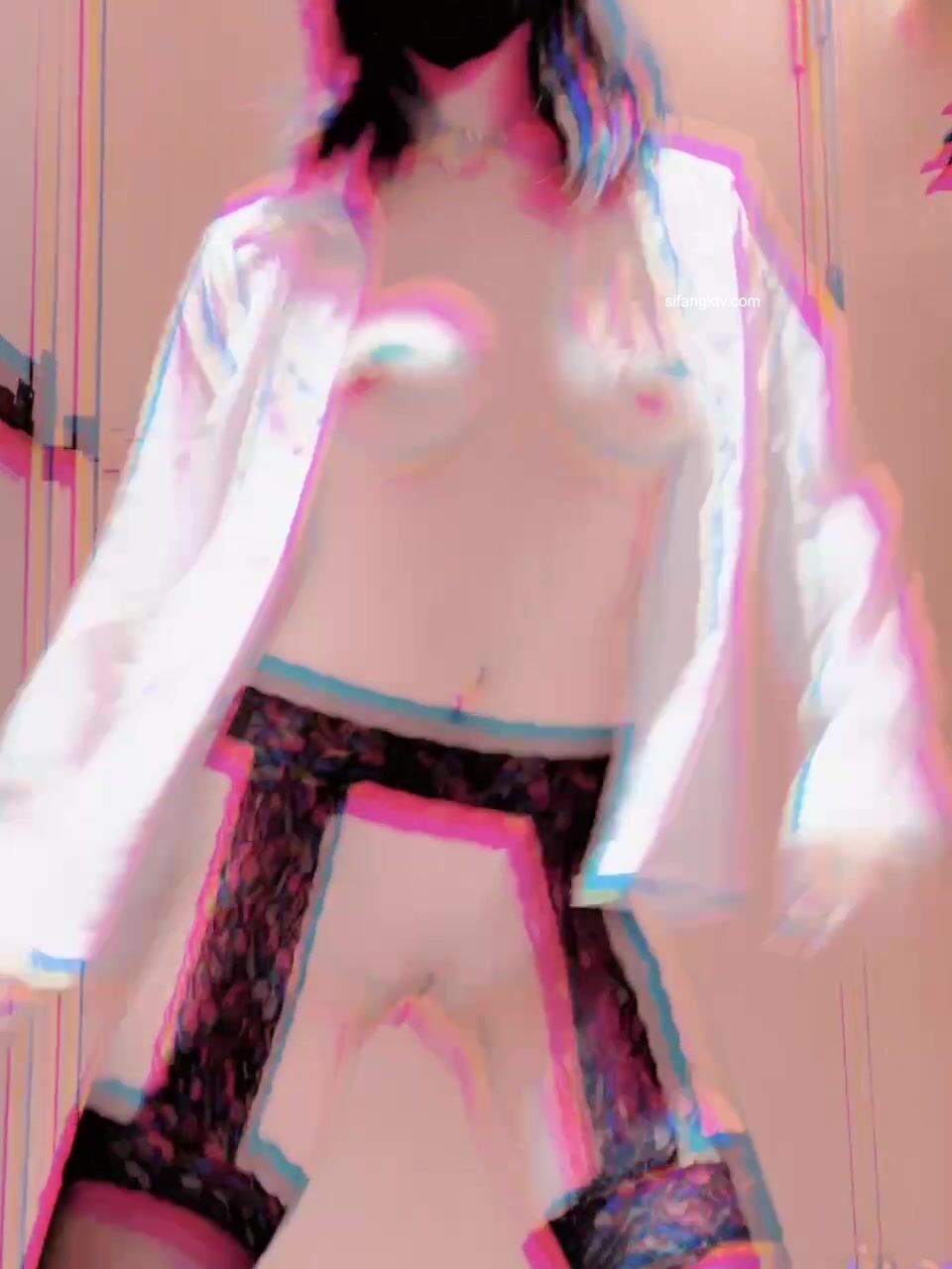 青春無敵 超高人氣極品眼鏡小姐姐旺仔桃嘰私人定製各種潮流BGM裸舞白虎逼飽滿大奶亂顫很頂 (15)