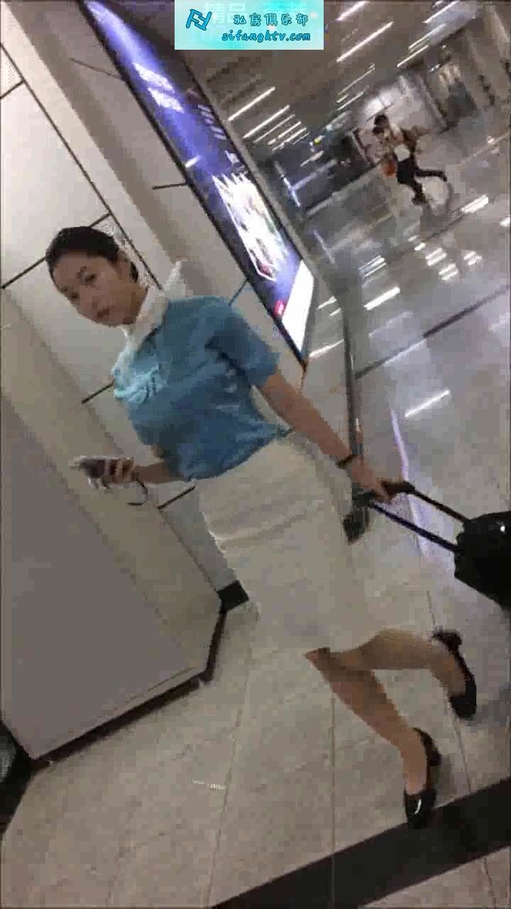 【真實空姐】各大航空美麗空姐 不欲人知的真實反差 (5)