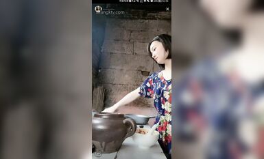 重磅 抖音直播技術性走光 熱舞 露底 美女雲集 (169)