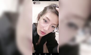 重磅 抖音直播技術性走光 熱舞 露底 美女雲集 (233)