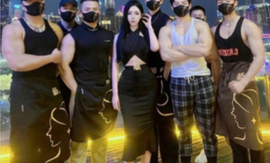 《頂級⭐重磅☛會所首發》推特反差變態泛性戀資深腐女【Eve_S8899】超強精液聖水調教男M女M綠帽奴3P雙飛身材杠杠滴460P（1）