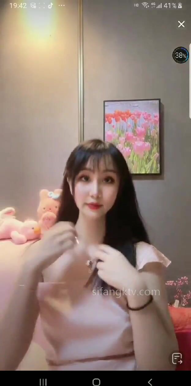 重磅 抖音直播技術性走光 熱舞 露底 美女雲集 (348)