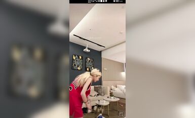 重磅 抖音直播技術性走光 熱舞 露底 美女雲集 (94)