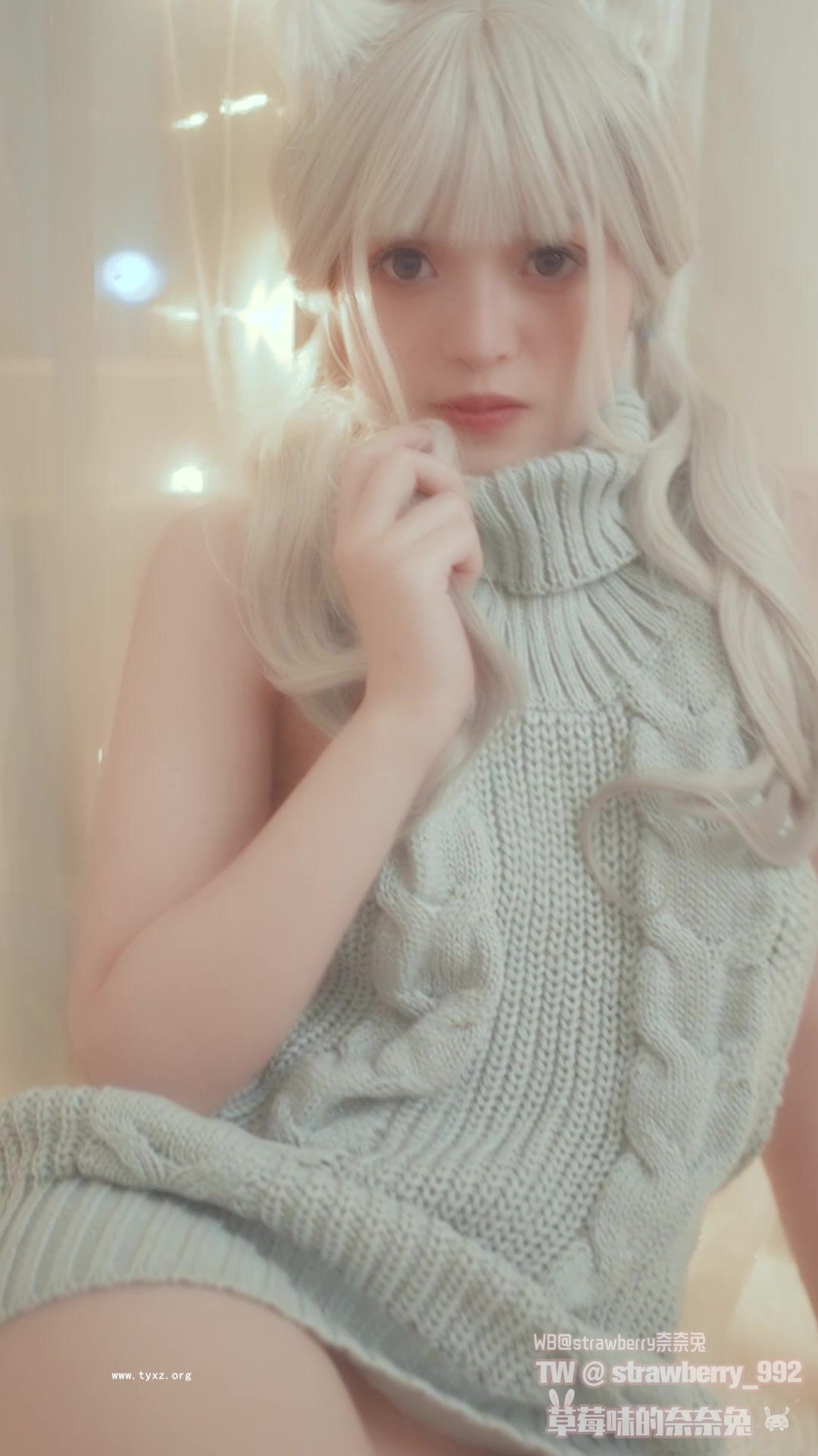 極品網紅美少女嫩妹草莓味的奈奈兔罕露臉高價24套-NO.013 第2季 Vol.05 小狐狸