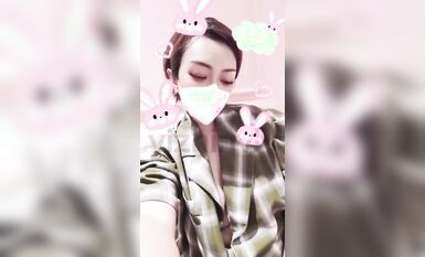 推特24萬粉騷貨『大婊姐』私密群淫語群P私拍 網紅美乳各種劇情啪啪 真人實戰 高清 (10)