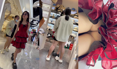 抄底無內極品學生妹和舍友閨蜜逛街