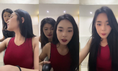 灬超級漂亮！【燦爛冬瓜】極品學妹~道具摳穴自慰~雙女御姐~全裸騷舞~爽死了~! (23)