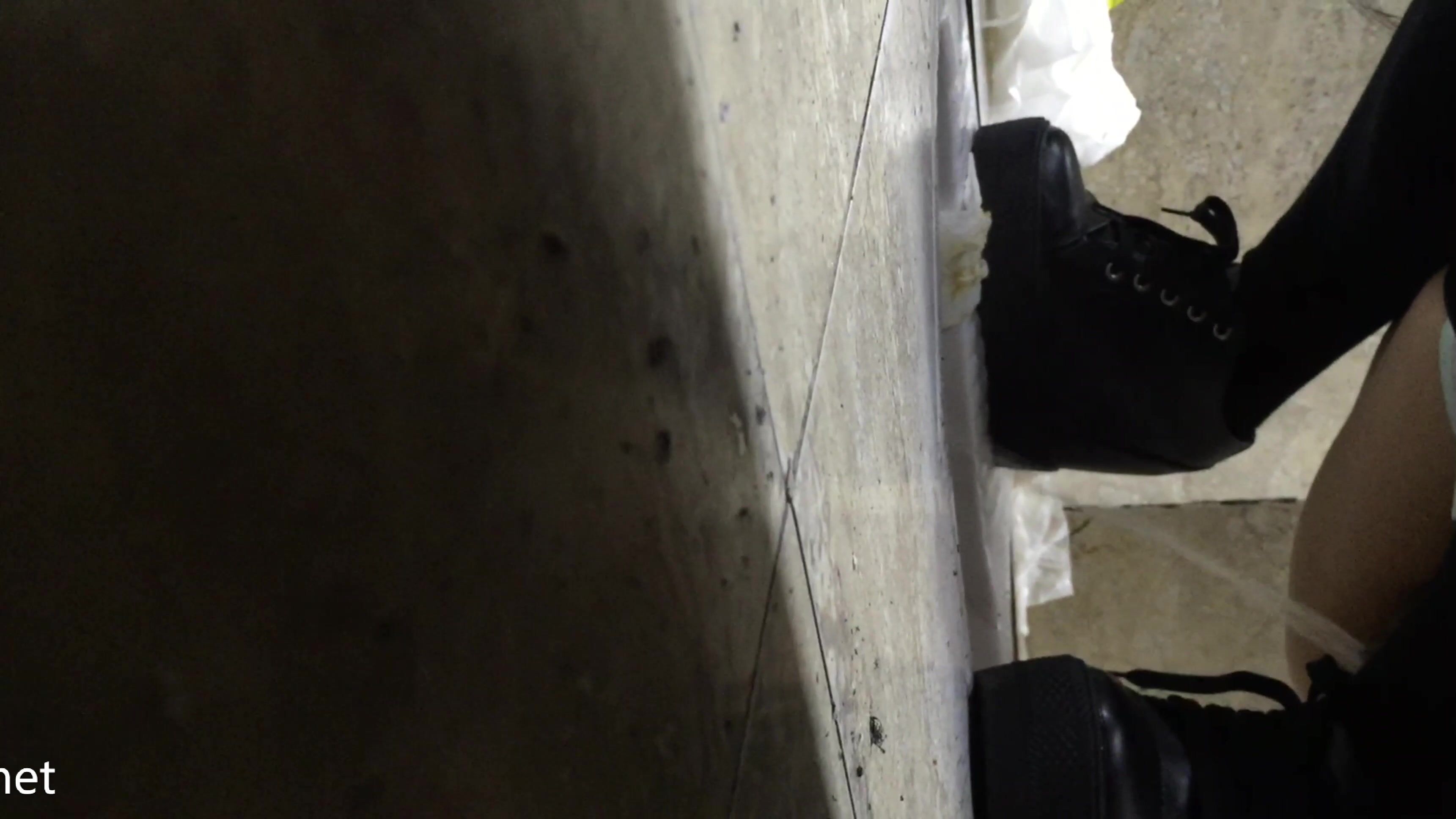 廁拍精品模特公司 女廁偷拍美女模特噓噓 個個都是高顏值美女顏值堪比明星 (9)