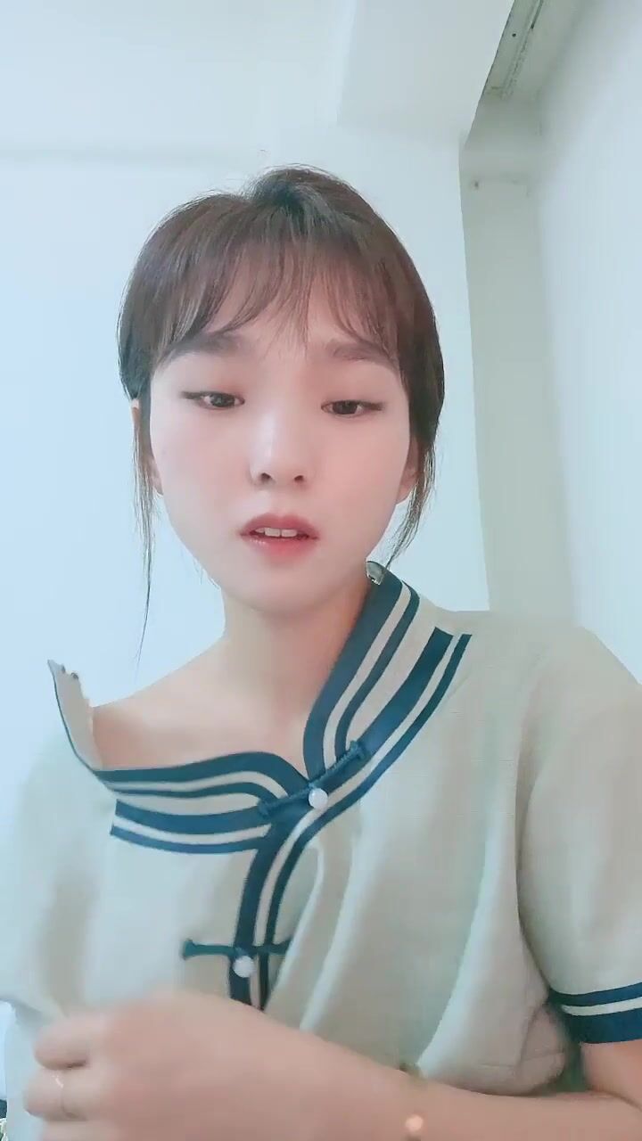 核彈！校花被幹了~20小時~【楊洋小妹妹】無套啪啪~吞精~ (8)