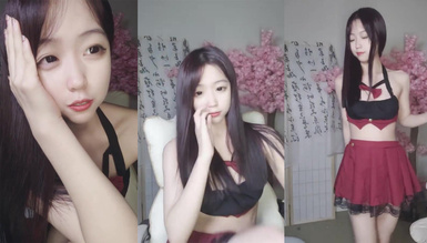 超萌蘿莉美眉【蘿莉小羊】9月最新！國風漢服舞蹈太賞心悅目了，簡直是【洗眼神器】非常清純可人的小美人，很會撒嬌 (11)