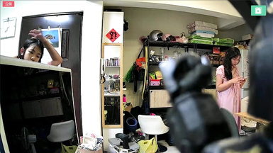 2024-04-30_臺北家庭監控_[內褲微露點]_起床穿衣服_姐姐上空露背