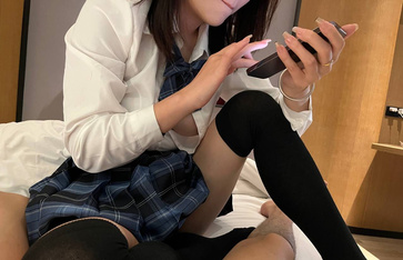 8月超級重磅推薦！【小條】大神約啪的大長腿漂亮少婦完整版合集P1！大神喜歡高跟絲襪美腿，小騷貨站著被操都要站不穩啦 (1)