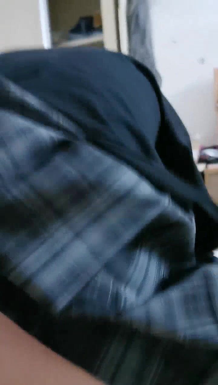 雙馬尾蘿莉『芽芽不乖』2022版最新私拍 邊看片邊和哥哥做愛 完美露臉 高清 (1)