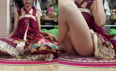 洛麗塔福利姬嫩妹【麥麥脆皮雞】第一彈，90分鍾粉絲珍藏版，白虎，道具自慰，嫩出水 (6)