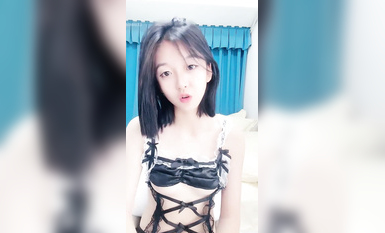 新人主播  超級粉嫩的校花級主播源源 舌釘口交 剛下海就跪在馬桶上被操，道具調教，胸推，舌釘小嘴性感口交，各種姿勢爆操 (16)