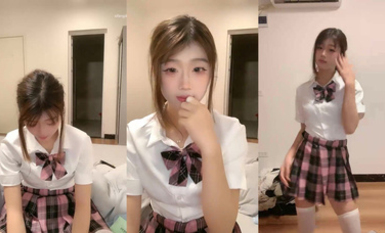 【佳佳不吃大】極品女！青春期叛逆美女大尺度裸舞秀，白絲穿起，性感到流鼻血。