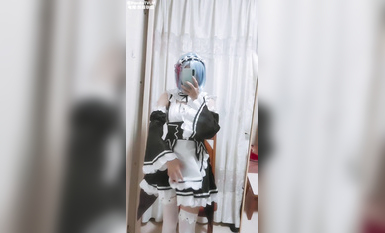 不甜 戴口罩的cosplay妹子,素人感還是挺強的,擼點也有,值得一看 (4)