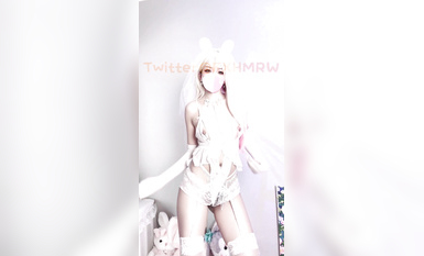 【2025年新品】，推特極品福利姬，可甜可鹽女神【小仙雲】最新1月新番裸舞+定製長視頻①，不解釋，非常耐看 (2)