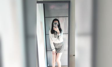 抖音網紅反差母狗『奶咪』可愛少女九月新作《你的性感女同事》高跟灰絲 (1)