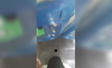 【色膽包天 頂臀系列】爆頭：滋到脖子美女扭頭差點射到臉