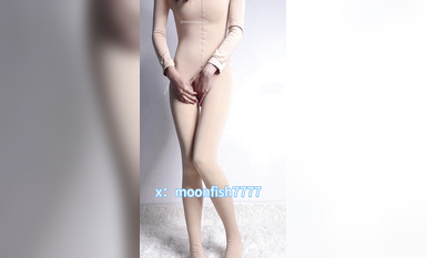 moonfish橙子 長腿 無縫絲 隔絲 自慰 噴水 (1)
