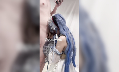 玥下8月最新 COS角色扮演性愛自拍，大尺度自慰視頻，NTR劇情做愛，多人3p粉絲亂入  (2)