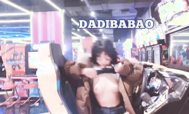 抖音80W粉絲推特網紅超萌蘿莉反差婊一隻喔私拍視圖大量流出人前露出3P喝尿野戰騷中極品 (88)