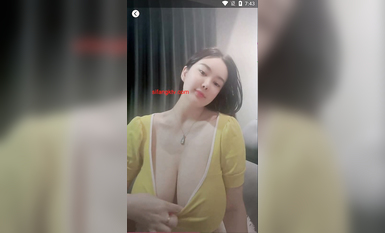 秀人網波霸尤物女模【易陽】重出江湖 高價1VS1全裸私拍易陽最新凸點 (1)