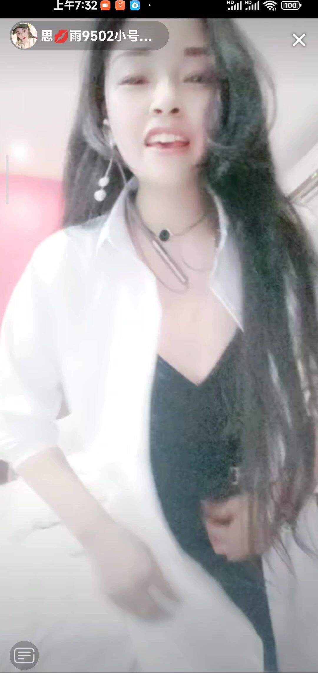 最新《瘋狂抖音》外篇之『三亞美女2』極品三亞外圍美女大秀身材 作死大尺度 摳B揉乳擠奶 (178)