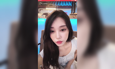 最新《瘋狂抖音》外篇之《抖音擦邊4》顏值主播各顯神通 閃現走光 刷邊瘋狂作死 扣逼漏奶 (245)