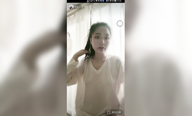 最新《瘋狂抖音》外篇之『三亞美女2』極品三亞外圍美女大秀身材 作死大尺度 摳B揉乳擠奶 (139)