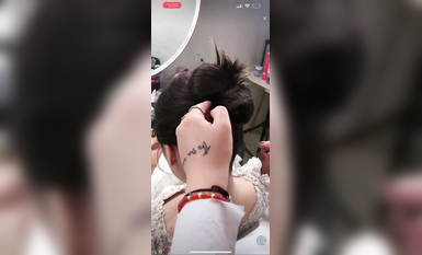 最新《瘋狂抖音》外篇之《抖音擦邊4》顏值主播各顯神通 閃現走光 刷邊瘋狂作死 扣逼漏奶 (109)