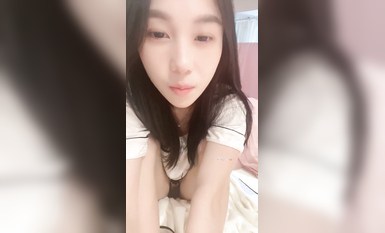 重磅核彈！高人氣女神~20小時~【小悅悅】裸舞~啪啪~噴水~~ (2)